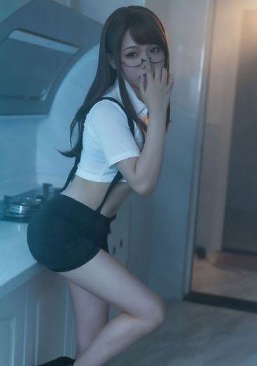 杨妮妮与李娇娇的双重生活